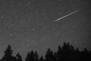 How to Photograph the Orionid Meteor Shower in 2023